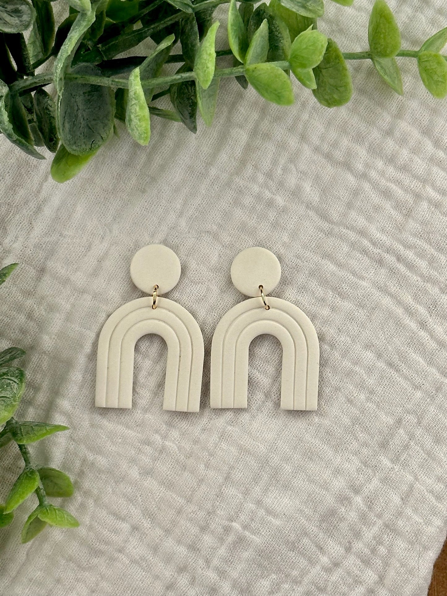 Arch Neutrals