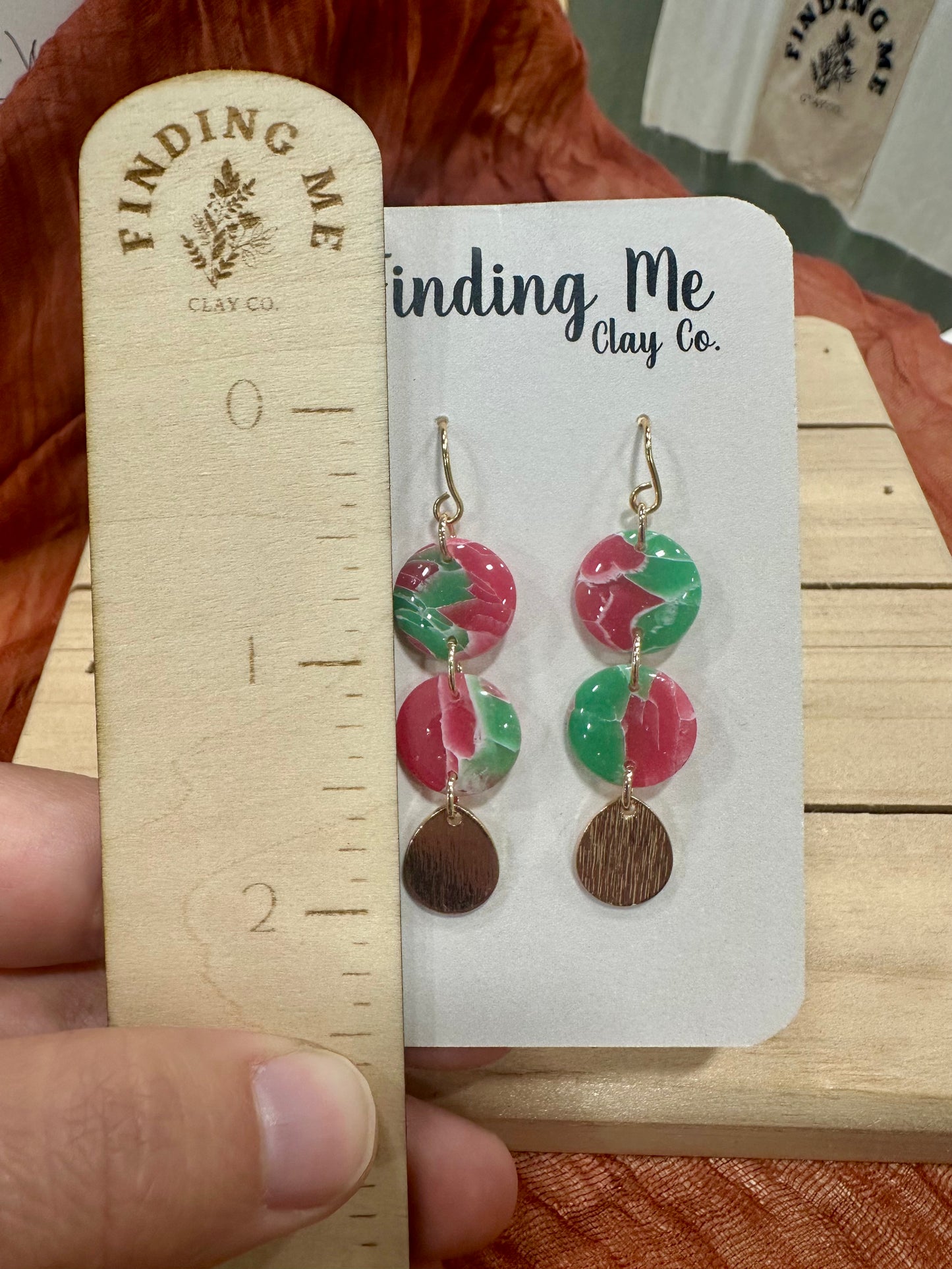 Red and Green Christmas Marbled