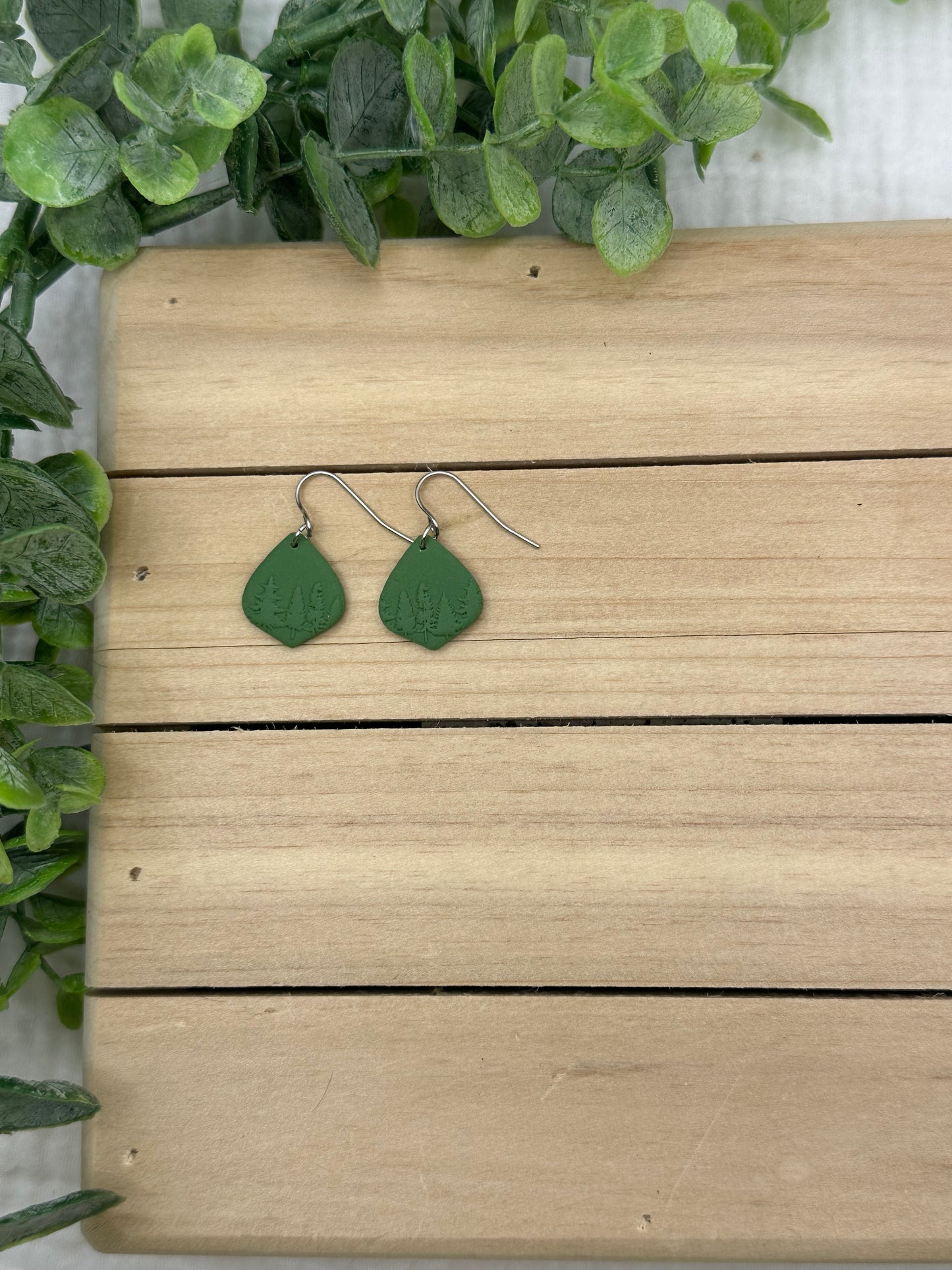 Tree line earrings