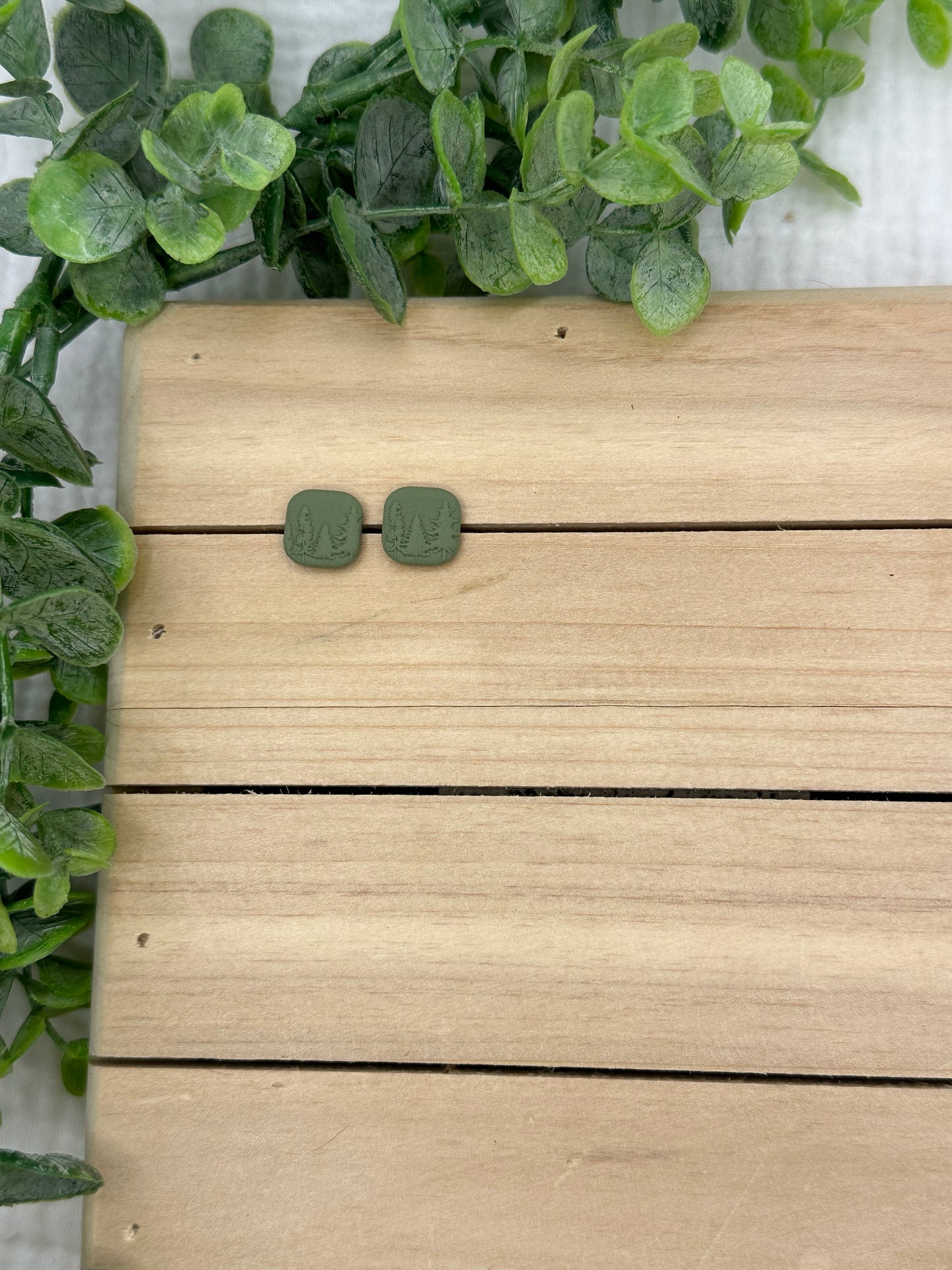Tree line earrings