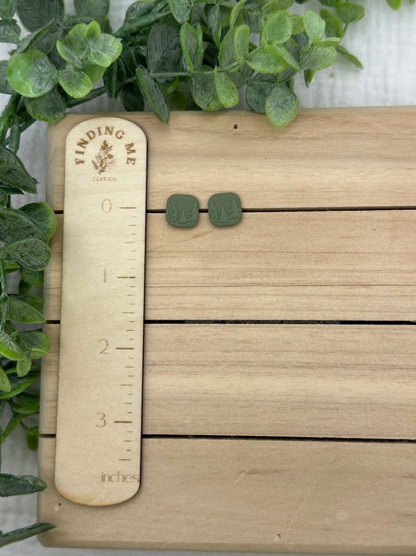 Tree line earrings