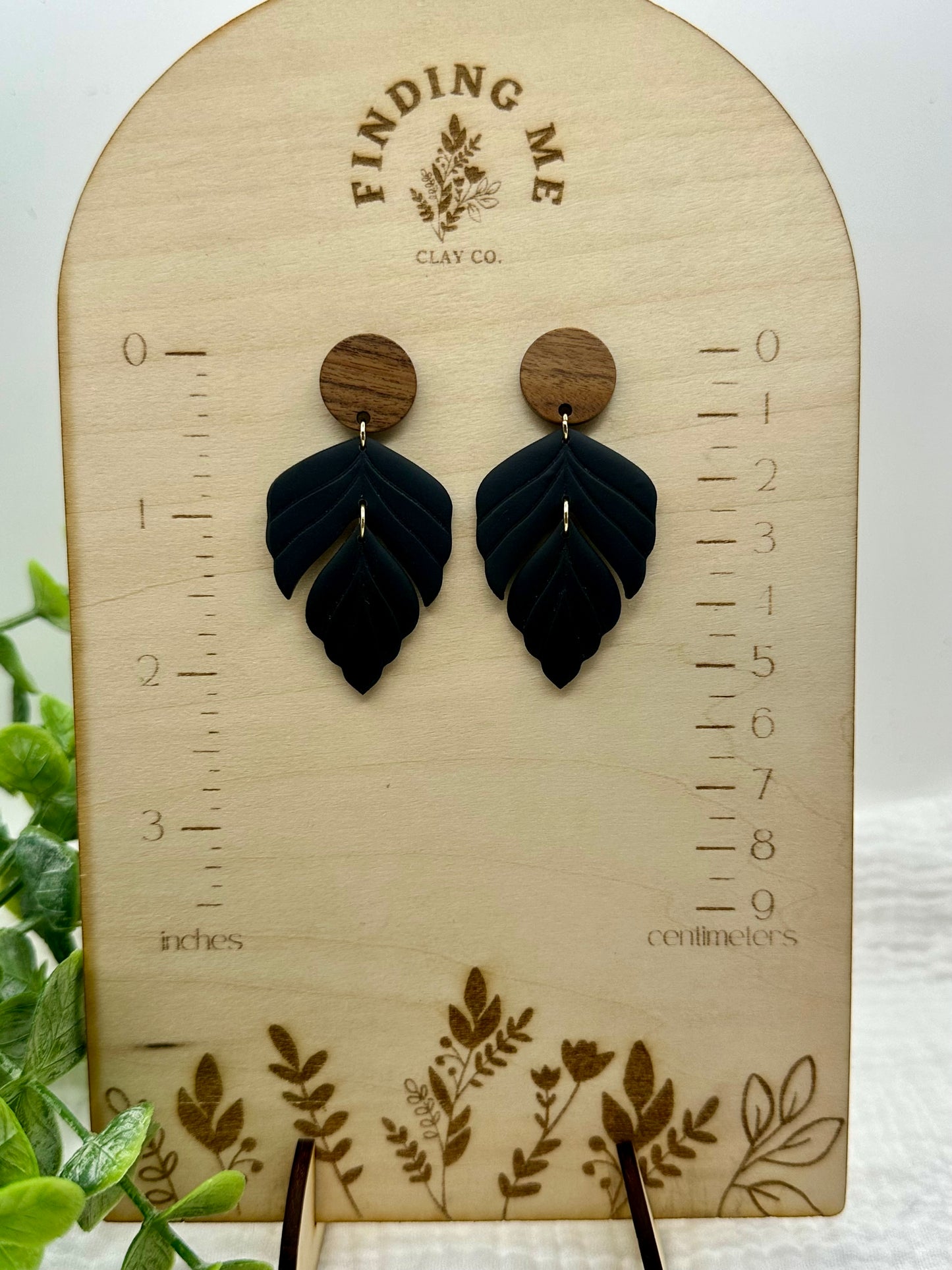 Leaf Dangles