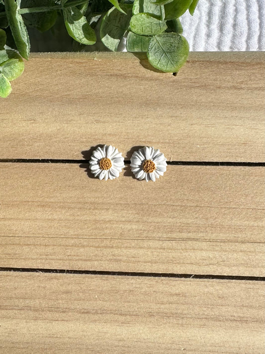 Daisy Studs