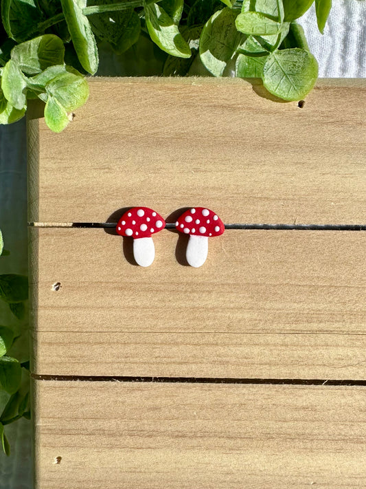 Red top mushroom studs