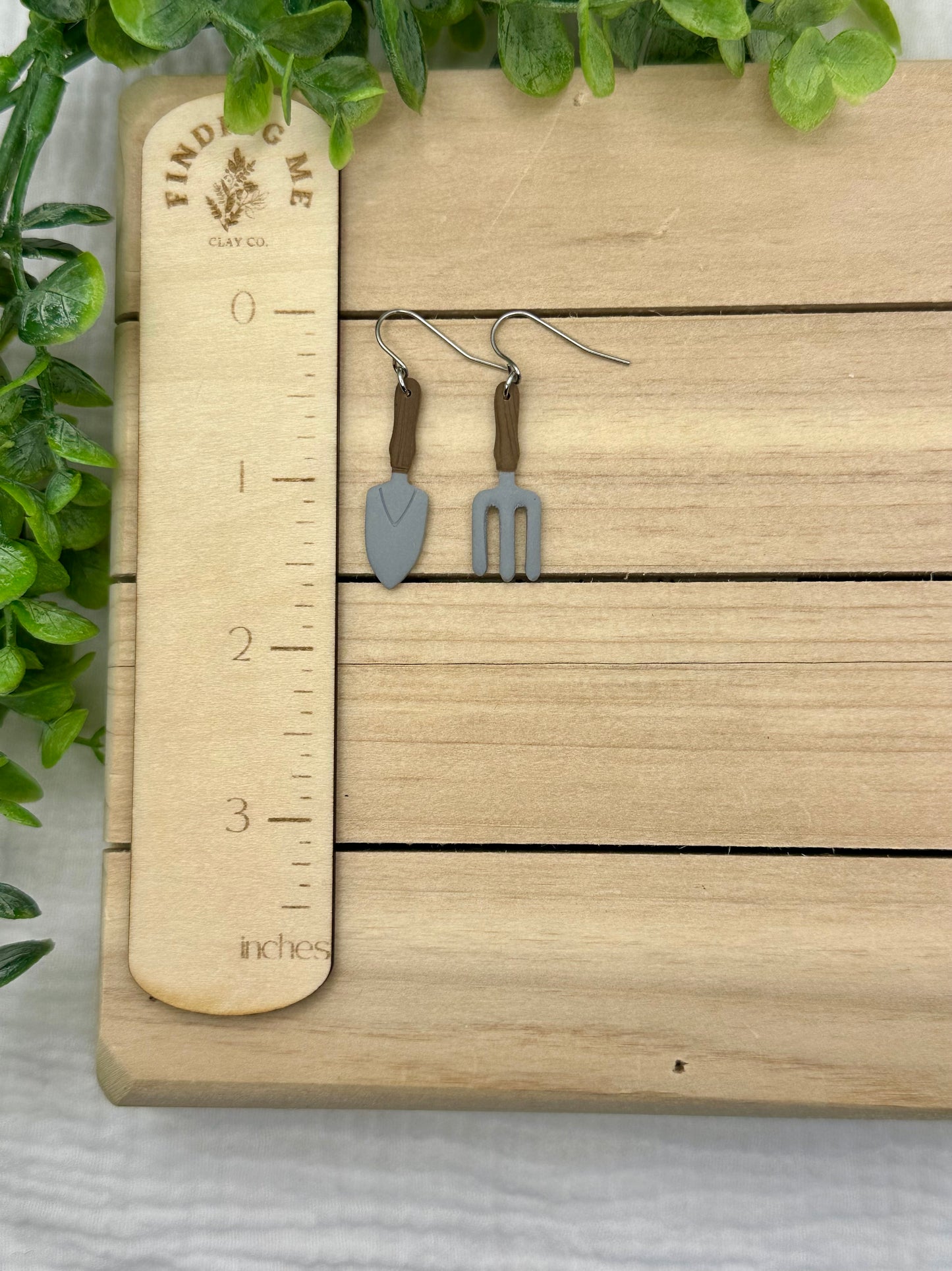 Garden Tools Dangles