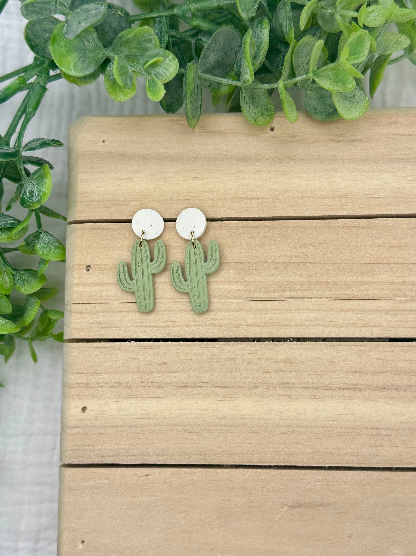 Cactus dangle