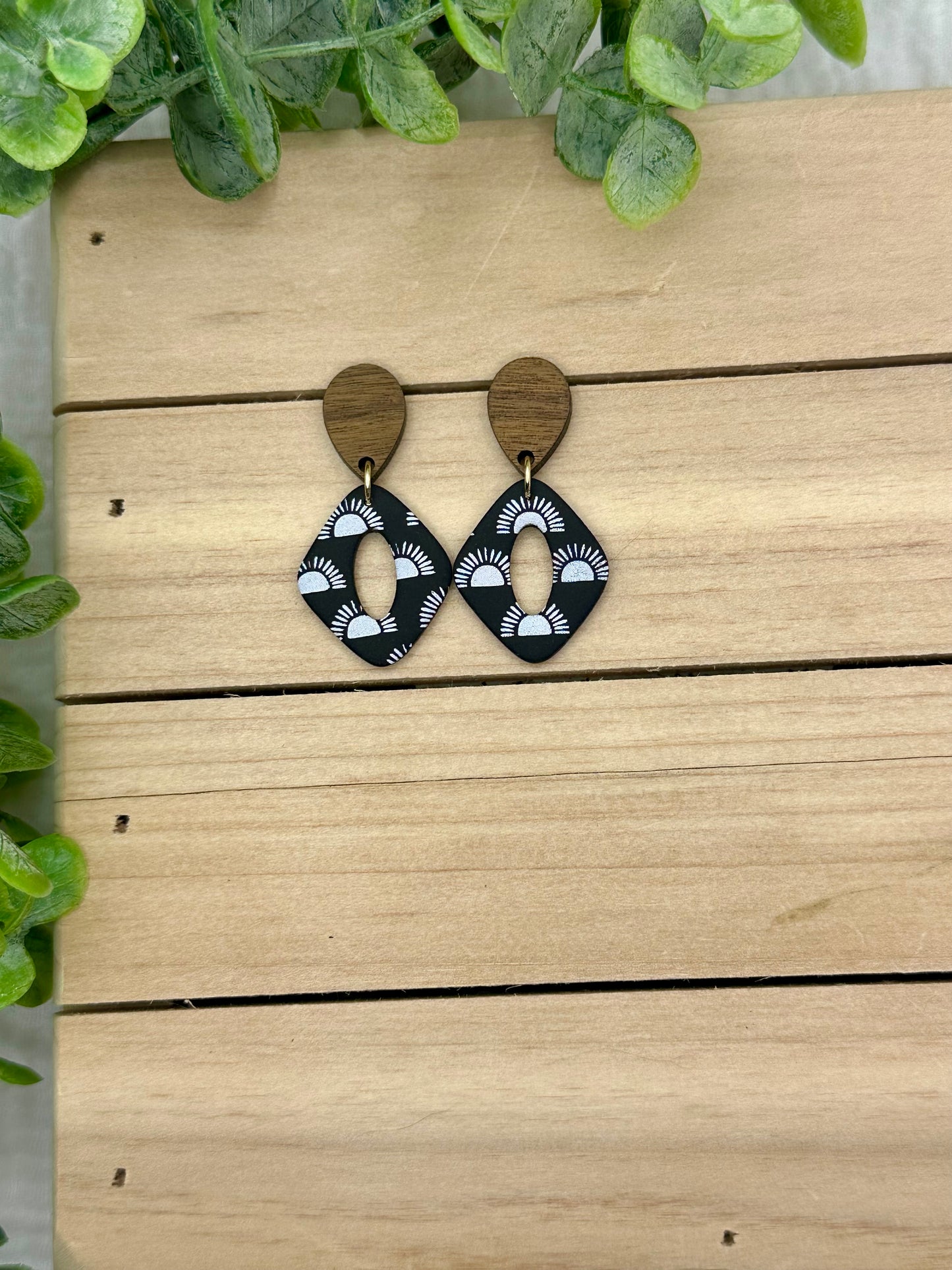 Black Sun Burst Collection