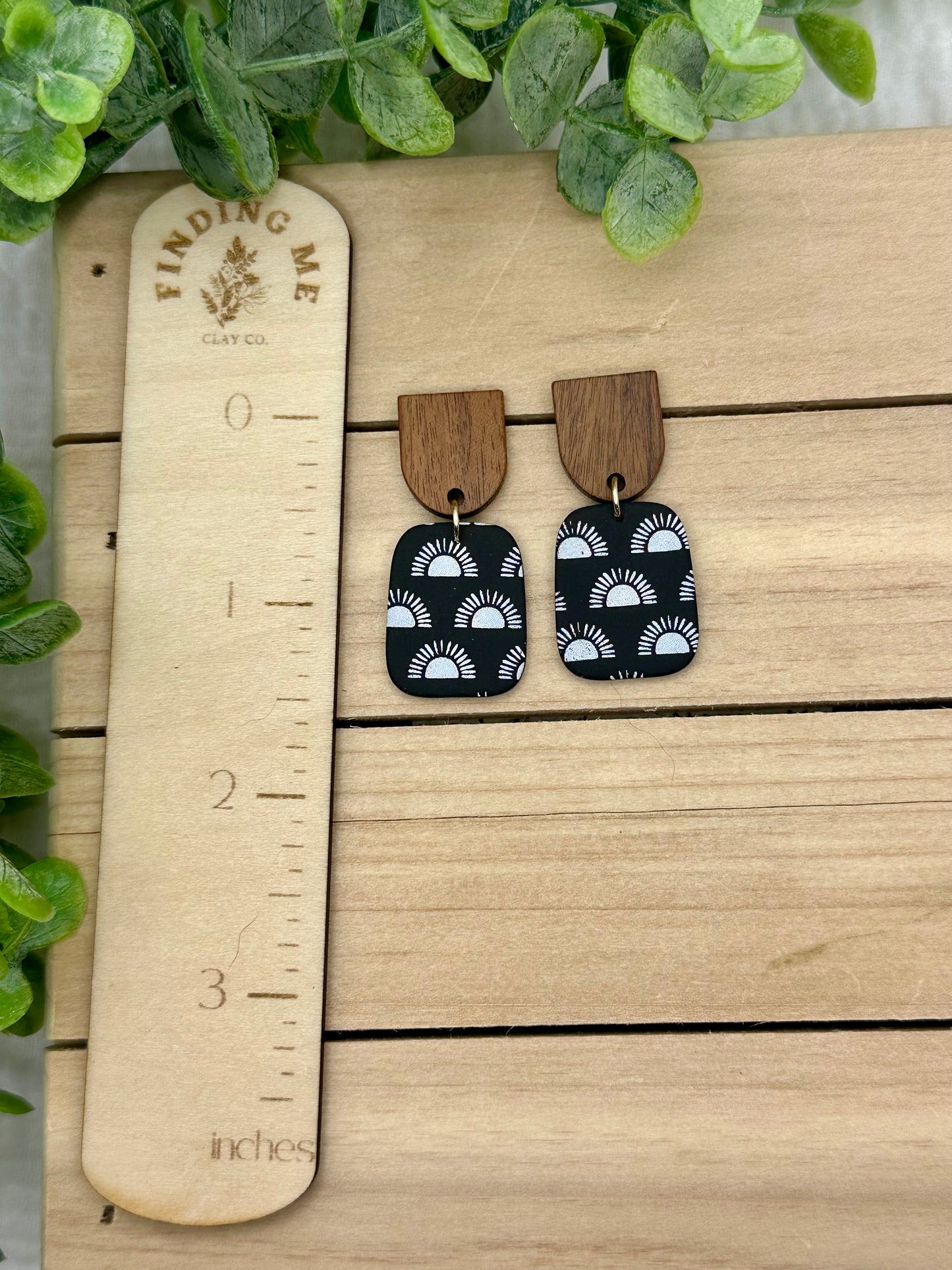Black Sun Burst Collection