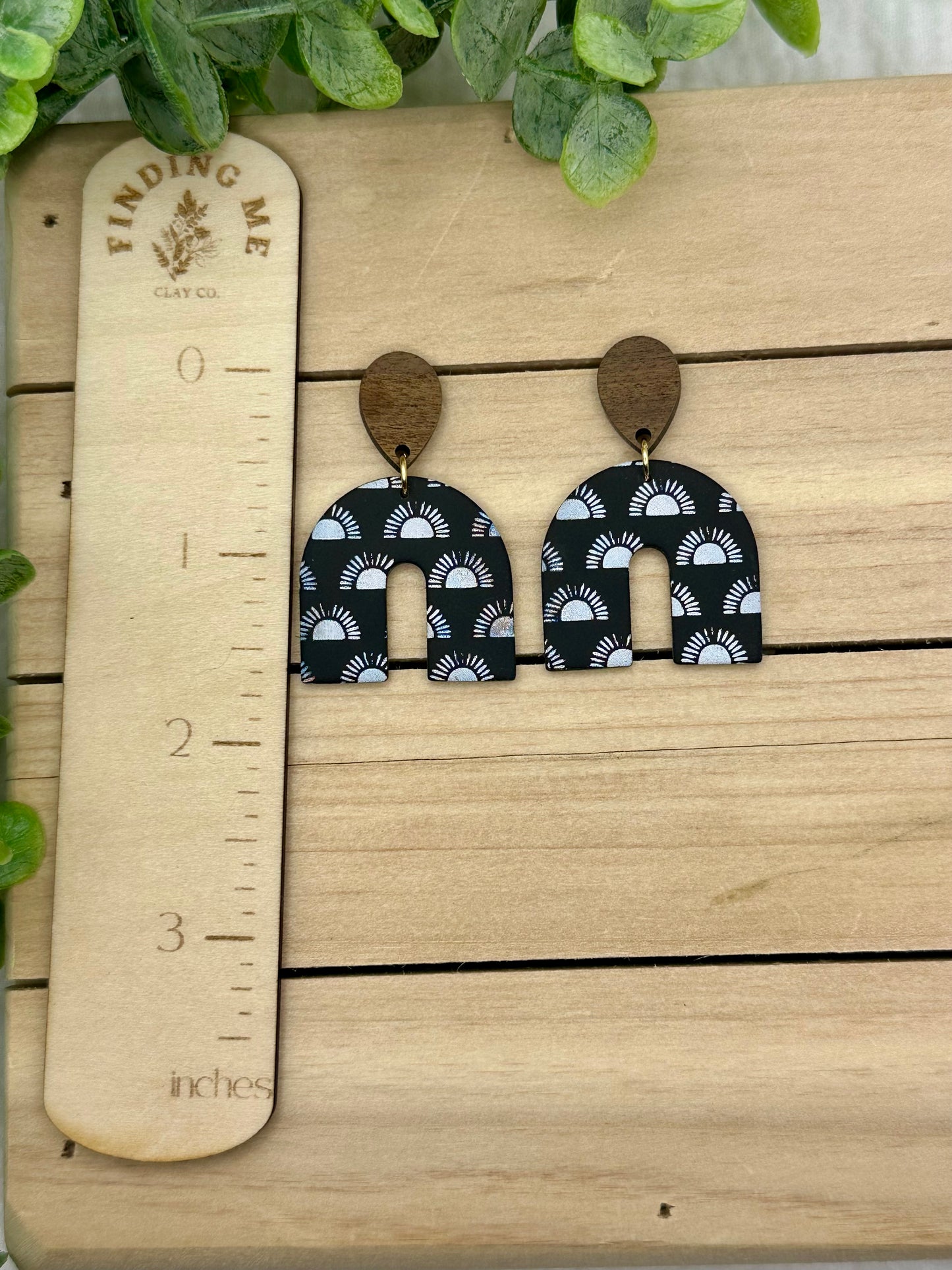 Black Sun Burst Collection
