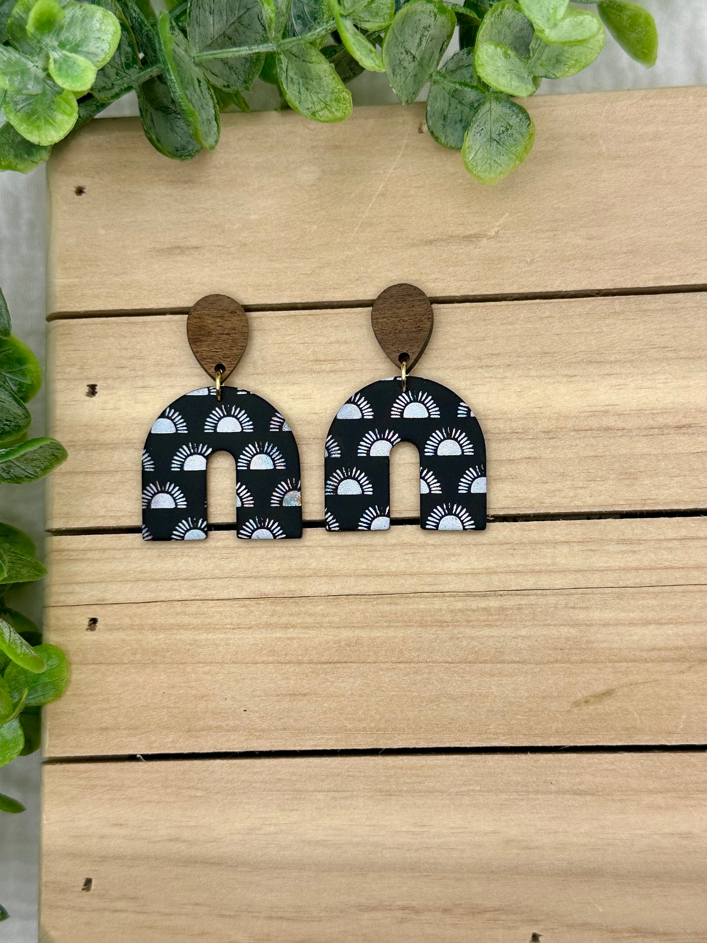 Black Sun Burst Collection