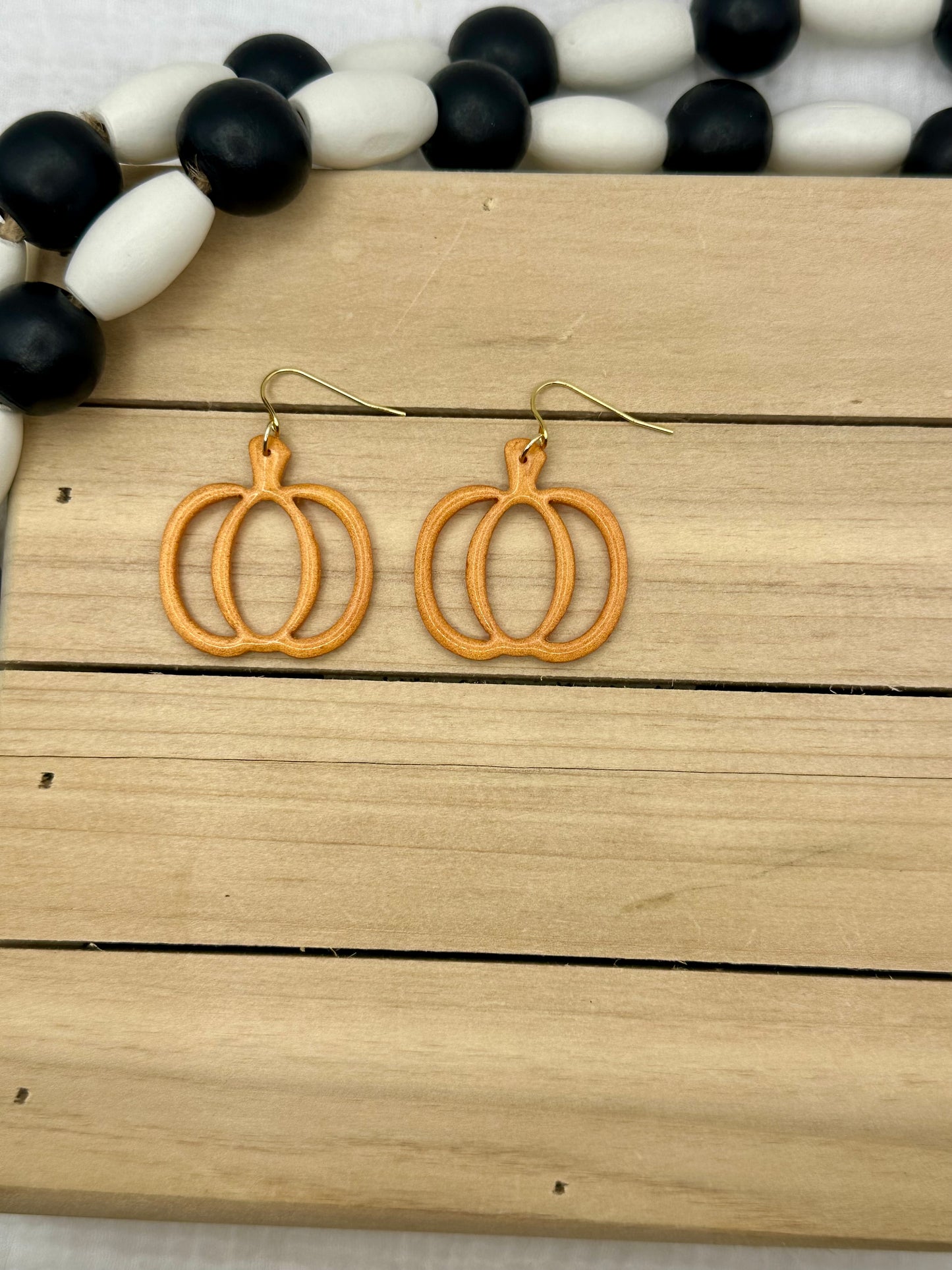 Pumkin Outline Dangles