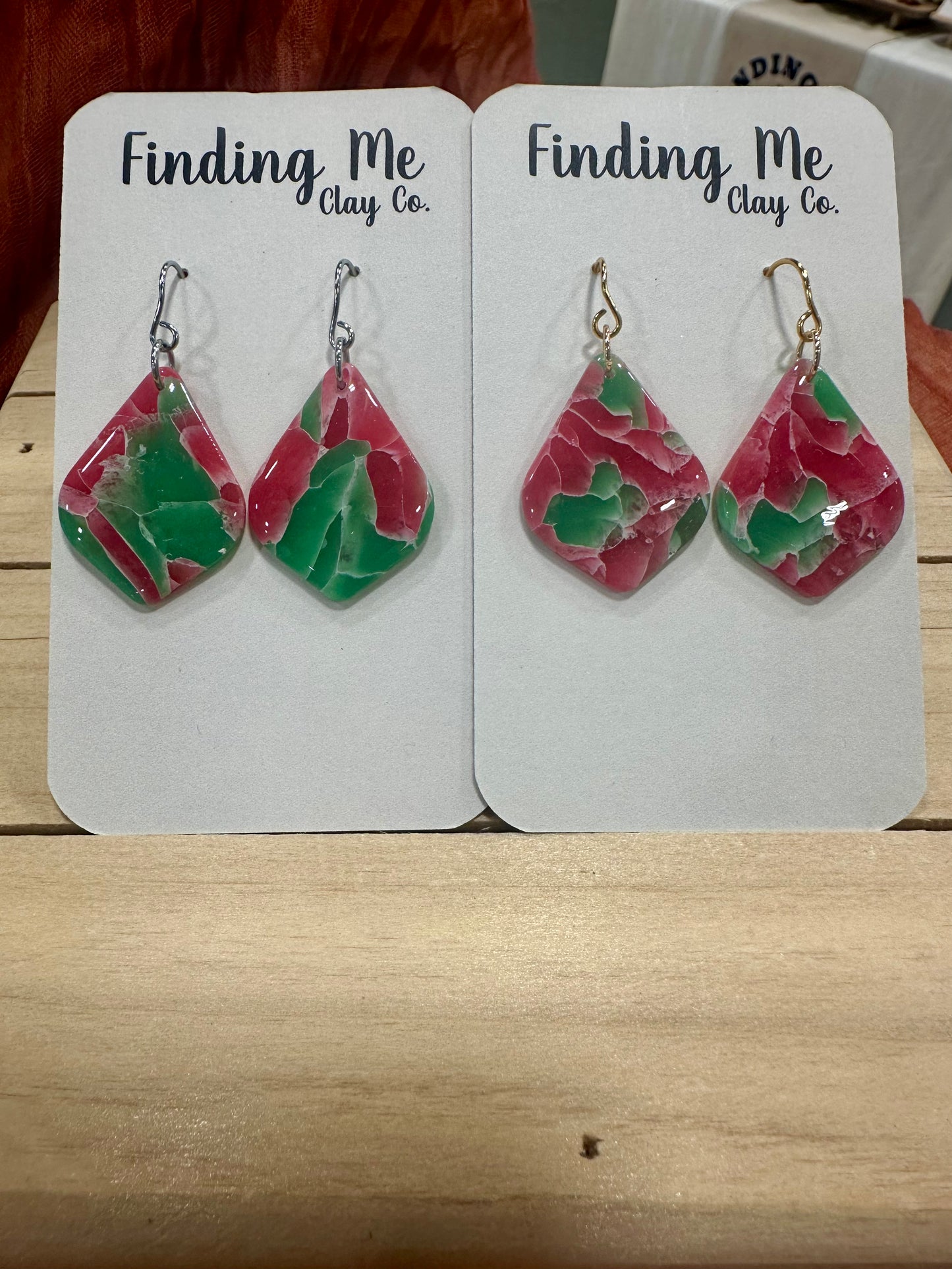 Red and Green Christmas Marbled