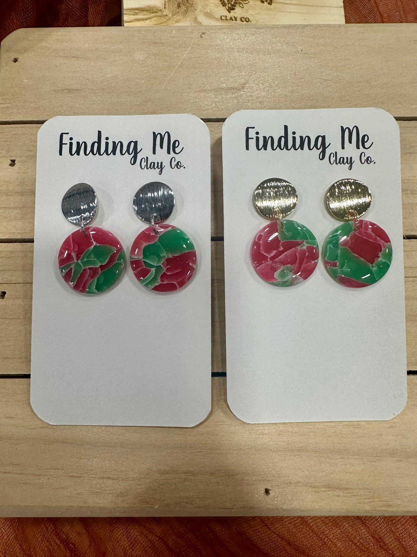 Red and Green Christmas Marbled