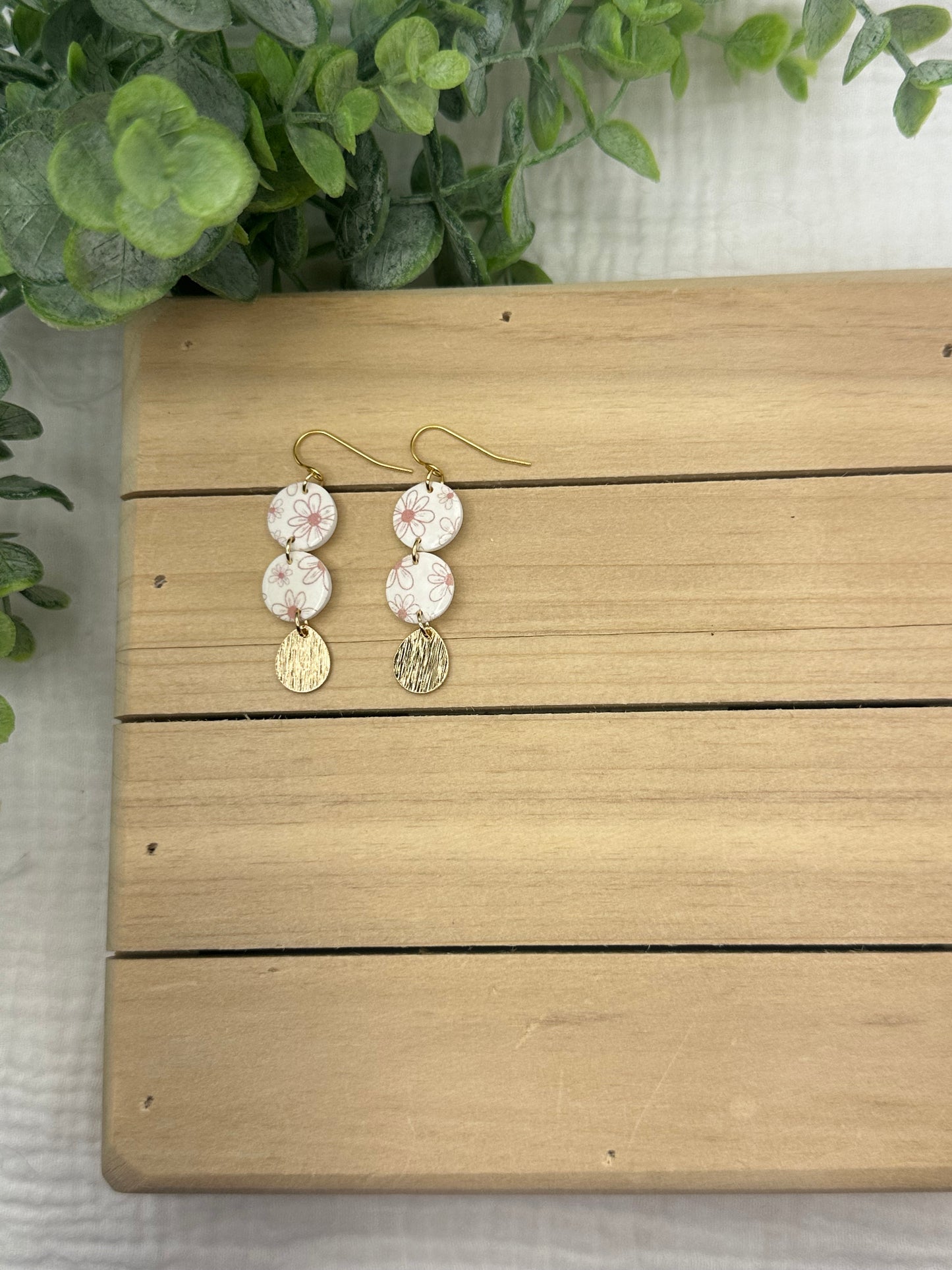 Rustic Daisy Dangles