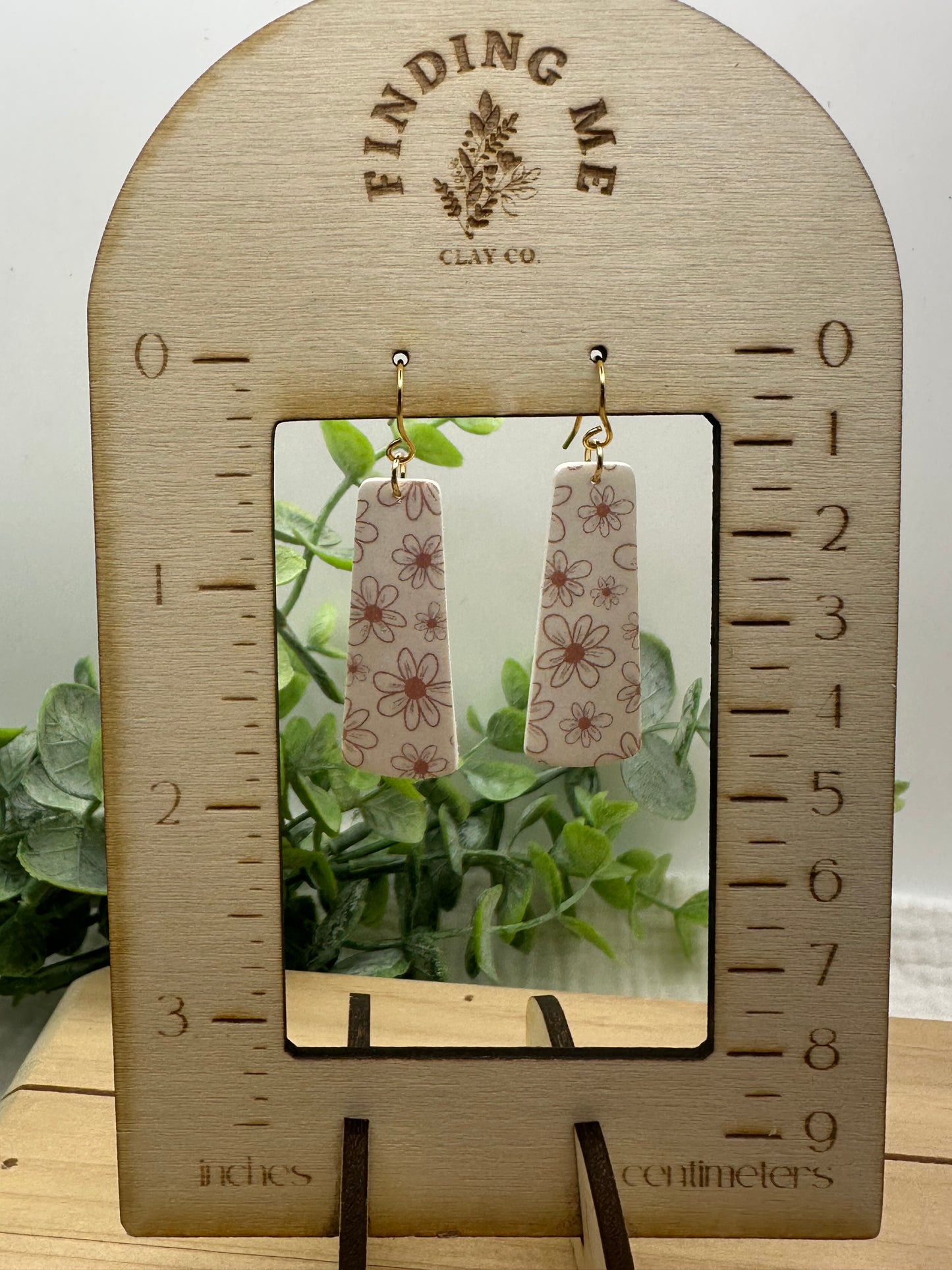 Rustic Daisy Dangles