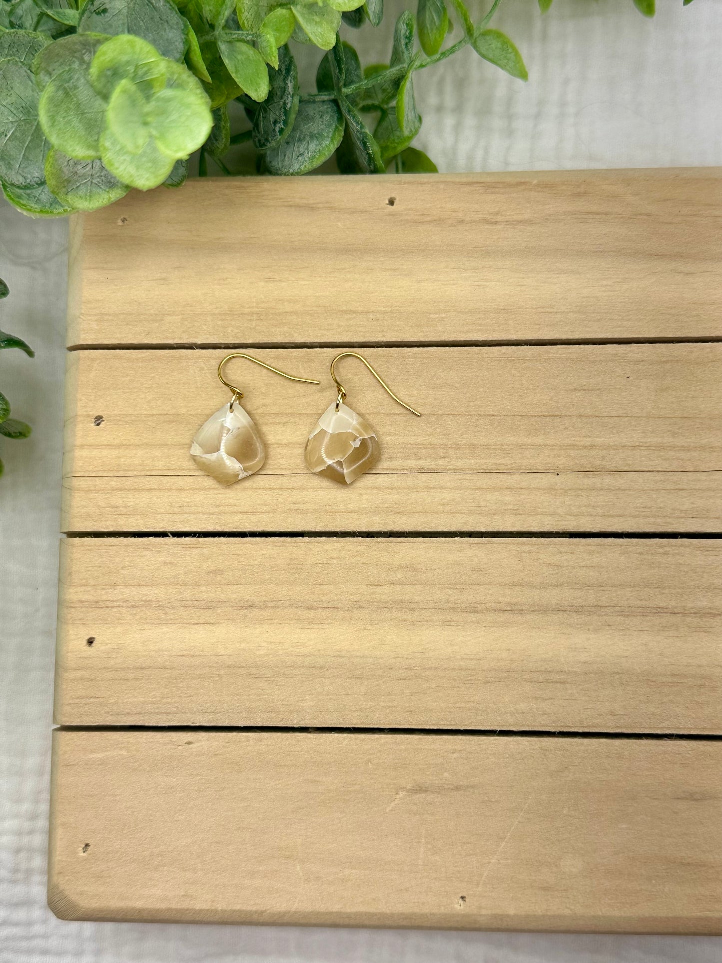 Sandy Tan Marble Collection